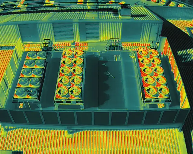 Thermal view of a rooftop condenser deck with three fan banks