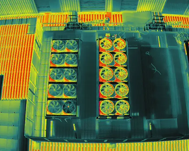 Thermal view of two condenser banks from above